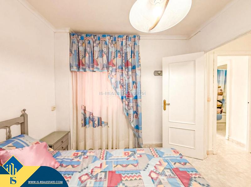 Foto c504ffcd-6d98-4f56-9798-30e113ca8557. Apartament amb calefacció aparcament a Zona Playa de los Locos Torrevieja