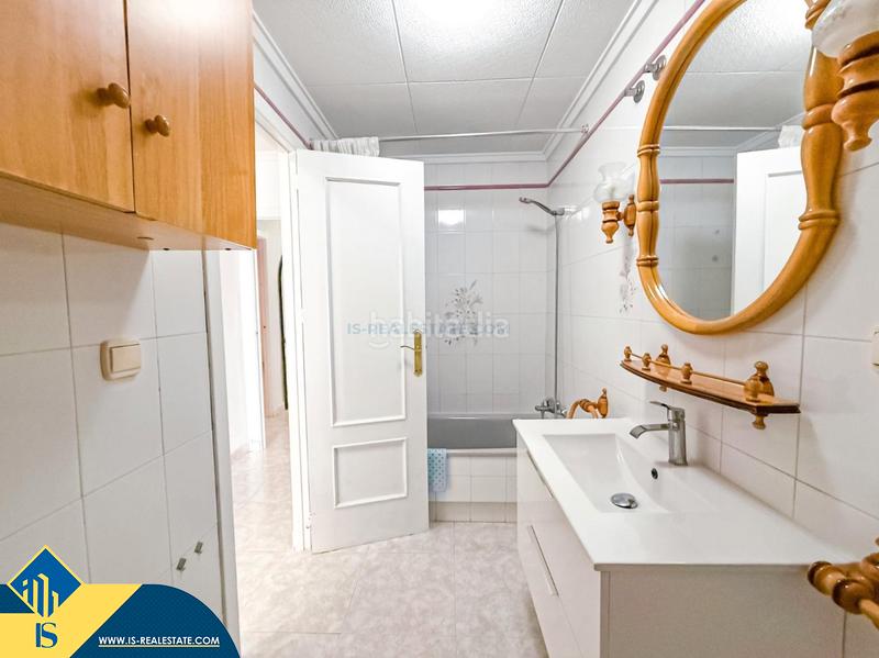 Foto cbe93434-2547-4052-81de-7f8dfd49986e. Apartament amb calefacció aparcament a Zona Playa de los Locos Torrevieja