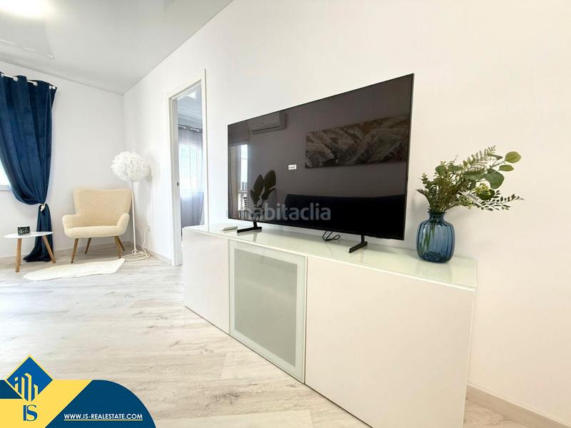 Foto ff426eec-80b0-4d5e-9e81-9d4dd00c3cb3. Apartament amb calefacció piscina a Zona Playa del Cura Torrevieja