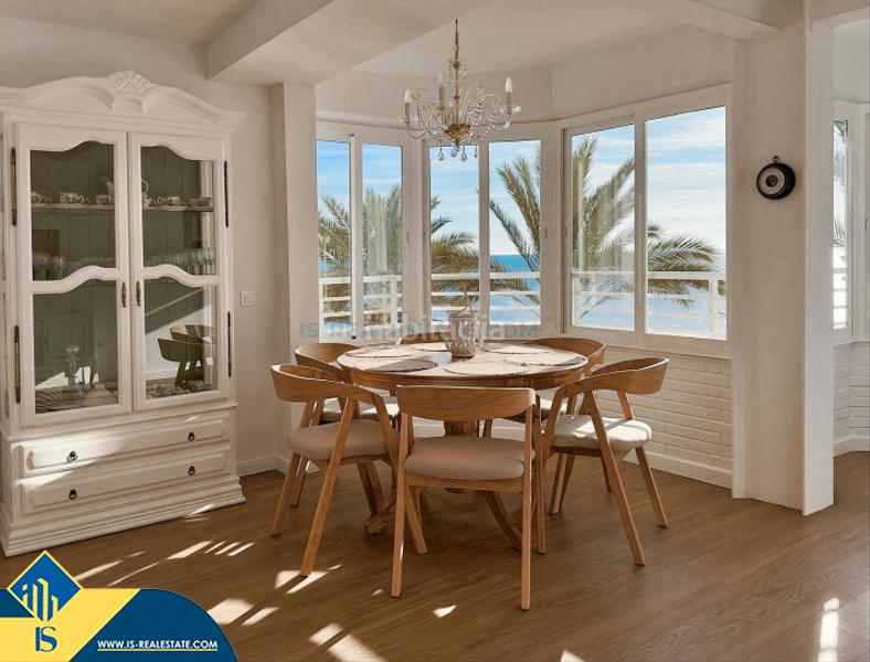 Foto 44752446-7e94-41df-87fa-4cb4604b85c5. Pis a Centro - Muelle Pesquero Torrevieja