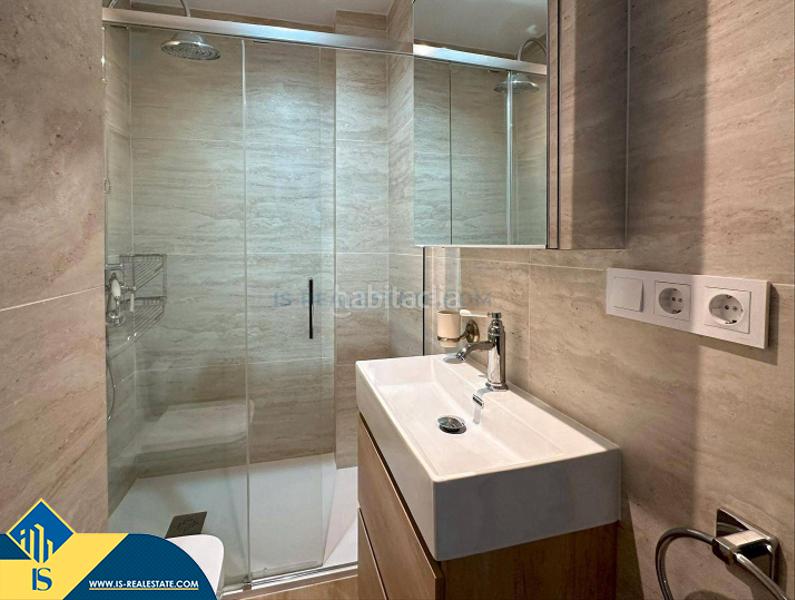 Foto 8158d42f-4798-47f2-a8b3-d052f6a90226. Pis a Centro - Muelle Pesquero Torrevieja