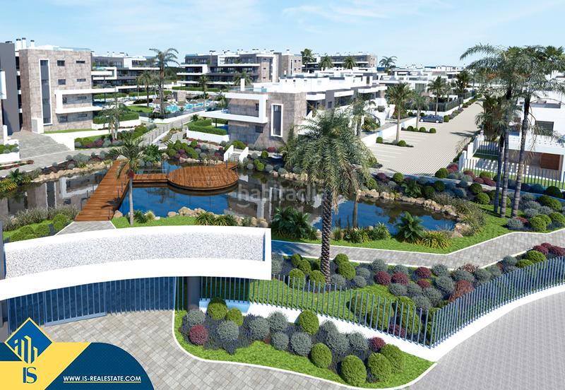 Foto 16c829e4-92b4-4b64-8794-4fcaaa2a4361. Chalet avec parking piscine dans Zona Carrefour - Urbanizaciones Torrevieja