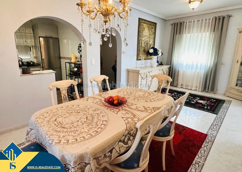 Foto 0df92f13-23b1-4ee9-b271-d55c14a83442. Chalet mit parking pool in Los Balcones-Los Altos Torrevieja