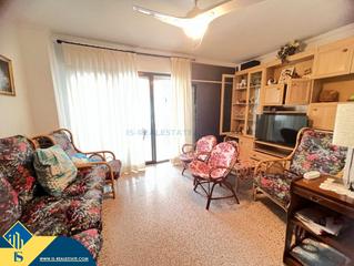 Apartment in Los Europeos. Apartamento con terraza en la provincia de alicante, en la local