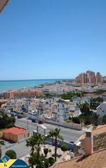 Dachwohnung in Torreblanca. Ático con piscina compartida en la provincia de alicante, en la