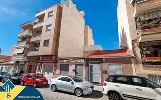 Penthouse in Antonio Machado. Atico con terraza en torrevieja, provincia de alicante. 2 habita
