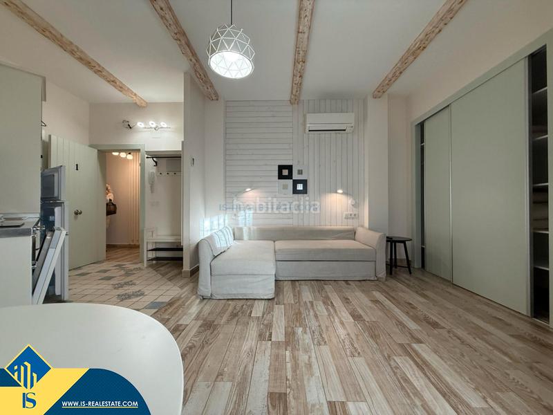 Foto 1068d4f7-d09d-487a-b365-a9fb4f7332d2. Estudio  con piscina compartida , provincia de alicante. 1 habitación | 30 m² | 50 metros al mar en Torrevieja