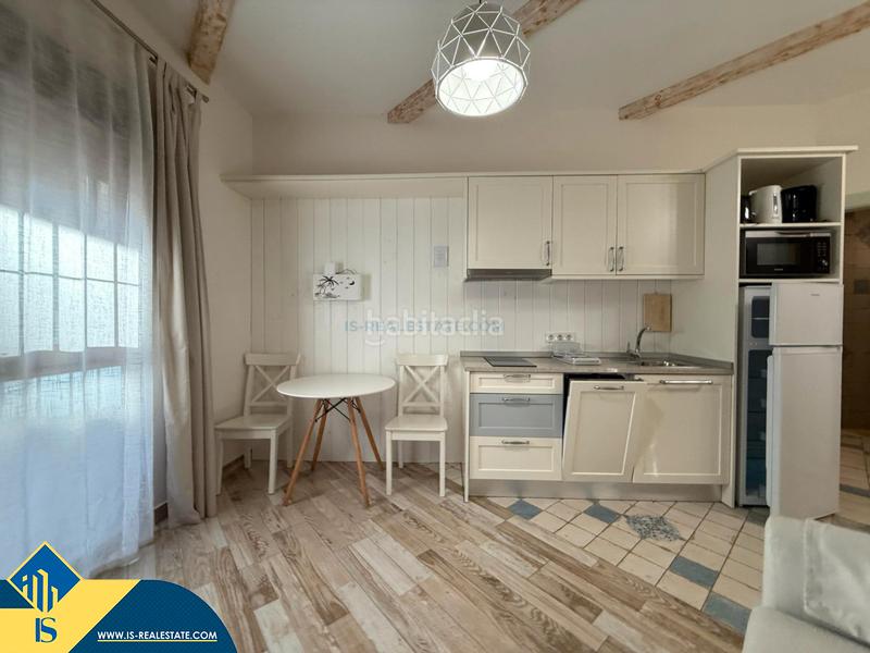 Foto 9152af38-70d9-42a3-8627-286c671fba91. Estudio  con piscina compartida , provincia de alicante. 1 habitación | 30 m² | 50 metros al mar en Torrevieja