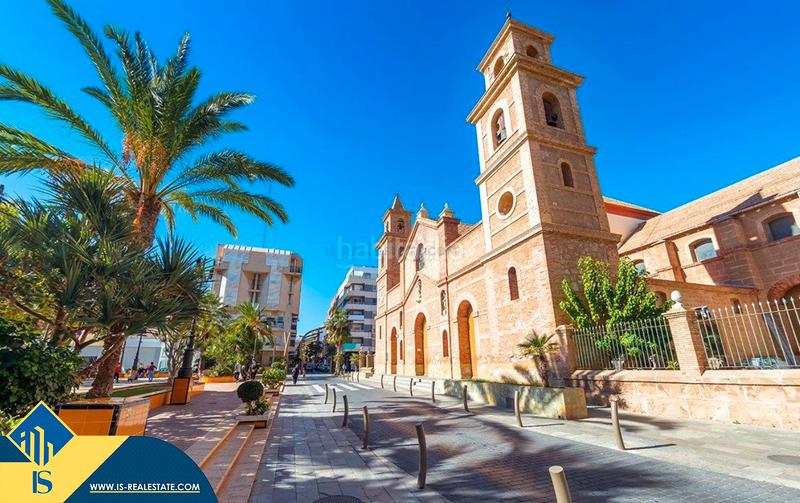 Foto 3d44a45b-f79c-4654-a9ac-3b28a7e3778c. Apartament amb calefacció piscina a Parque de las Naciones Torrevieja