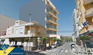 Studio à Parque de las Naciones. Estudio para construir en torrevieja, provincia de alicante. 1 h