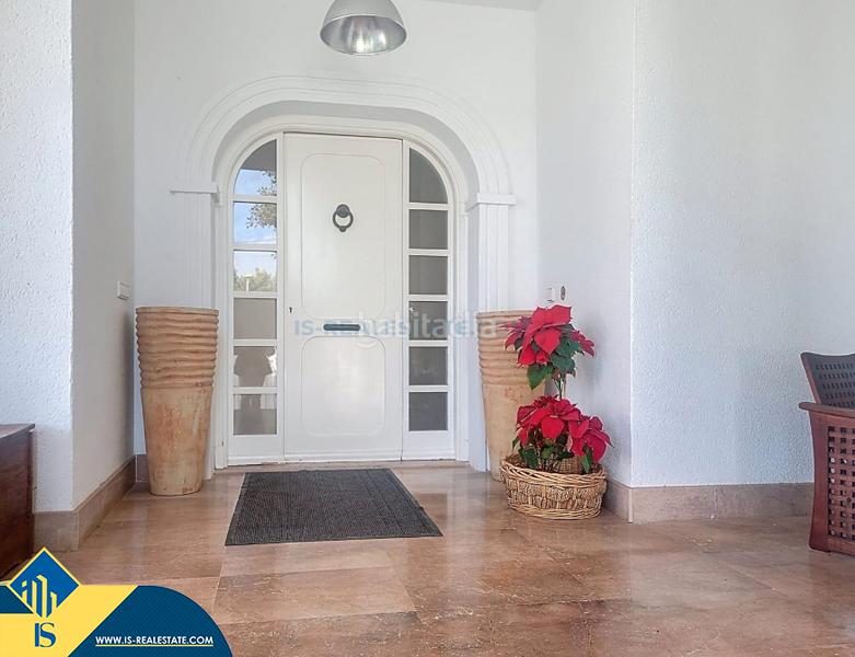 Foto 66b2aa39-c19e-417d-b70c-a8240a21cfa4. Chalet with parking pool in Zona Carrefour - Urbanizaciones Torrevieja