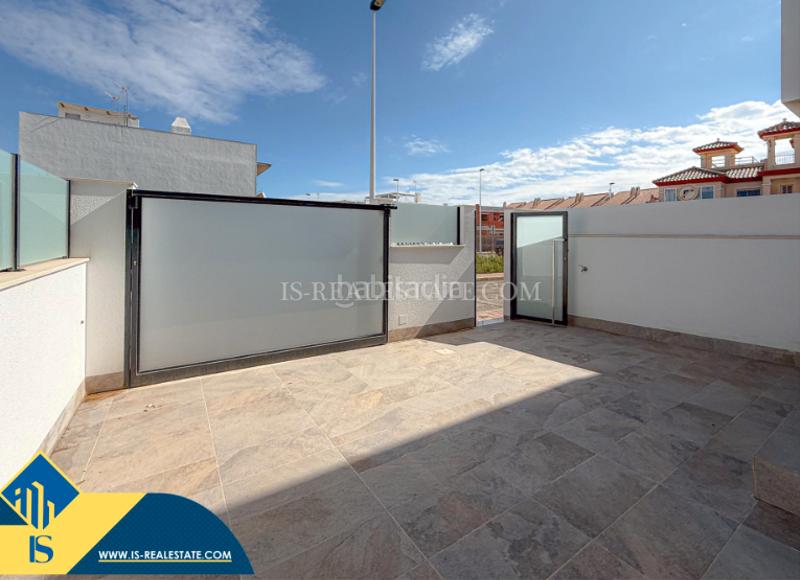 Foto b9bd30df-1a48-4cfd-90fc-6193945a218c. Chalet mit parking pool in Los Peñascos-El Salero-Los Imbernones San Pedro del Pinatar