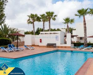 Chalet in Lomas de Campoamor - Las Ramblas. Villa con piscina compartida en orihuela costa, provincia de ali