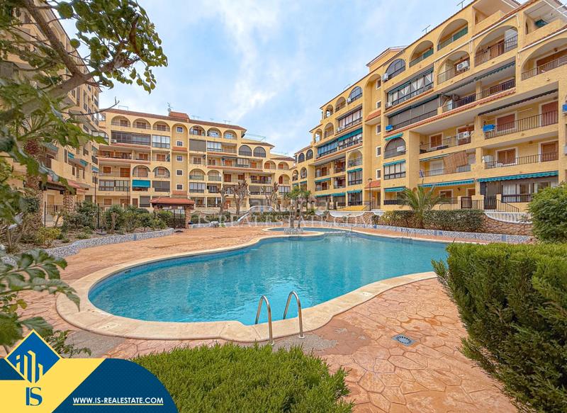 Foto 708e452c-350b-4f40-bfda-64d6a18d4bc5. Appartement mit heizung pool in Los Europeos Torrevieja