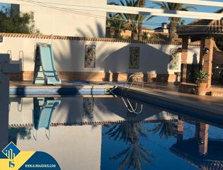 Chalet in Cabo Roig. Villa con piscina privada en orihuela costa, provincia de alican