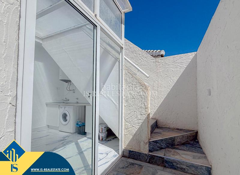 Foto 44ae1d97-fd3a-4cac-a865-966e8f583144. Chalet con riscaldamento parcheggio in Zona Carrefour - Urbanizaciones Torrevieja