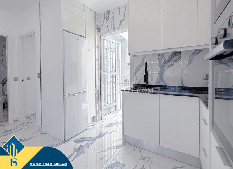 Foto 77ae3633-3ab1-476d-8e00-7a1069da8b9d. Chalet con riscaldamento parcheggio in Zona Carrefour - Urbanizaciones Torrevieja