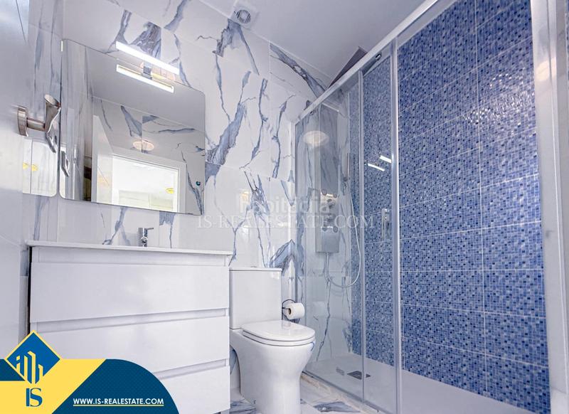 Foto daf59583-8256-449a-a70f-55a685a5887c. Chalet con riscaldamento parcheggio in Zona Carrefour - Urbanizaciones Torrevieja