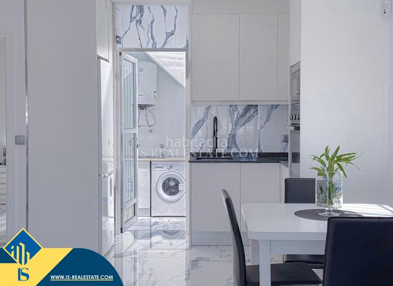 Foto ef686f13-e40d-4cf4-b2d3-7639252b075c. Chalet con riscaldamento parcheggio in Zona Carrefour - Urbanizaciones Torrevieja