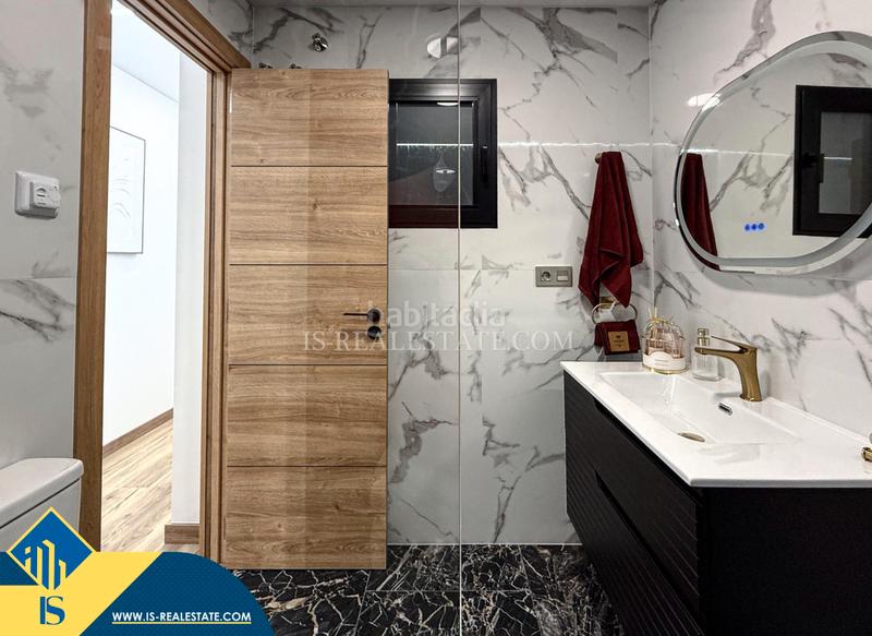 Foto 0e4835ee-6b1b-4e20-b332-1b0d45dd659a. Appartement avec chauffage piscine dans Avenida Habaneras - Curva de Palangre Torrevieja