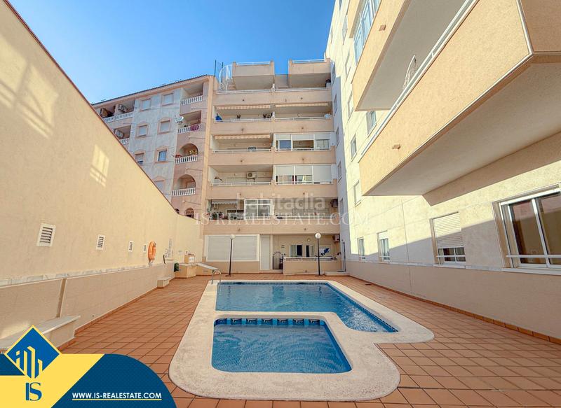 Foto 7d9033f6-bb3f-40c2-9aca-302686513de5. Appartement avec chauffage piscine dans Avenida Habaneras - Curva de Palangre Torrevieja
