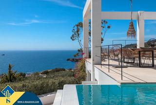 Xalet a Roca Llisa. Villa con piscina, islas baleares, ibiza. 5 habitaciones | 228 m