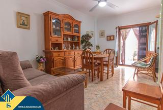 Apartament a Gaspar Perelló. Apartamento con terraza en la provincia de alicante, en la local