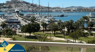 Pis a S´Eixample-Can Misses. Apartamento con piscina compartida, islas baleares, ibiza. 5 hab
