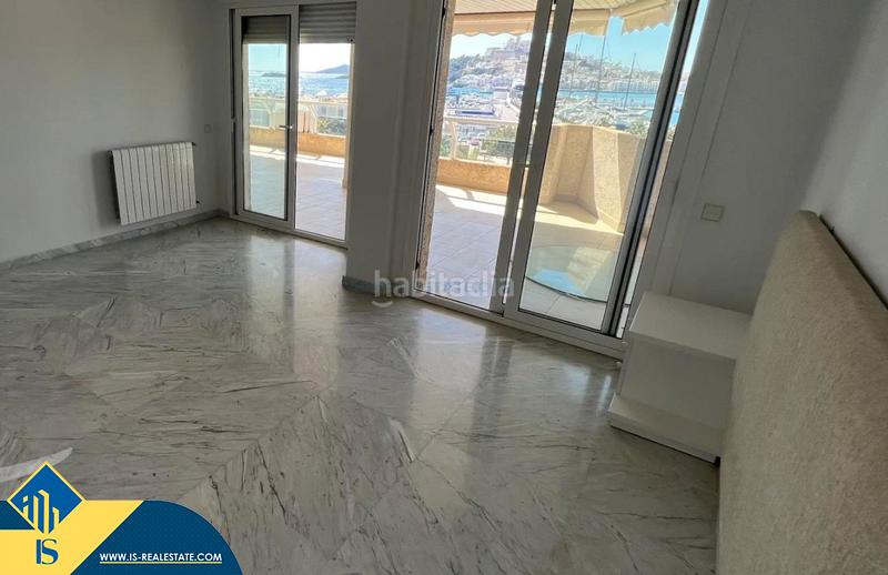 Foto 3f2646ee-f71b-412b-9949-31590650afef. Pis amb aparcament piscina a S´Eixample-Can Misses Ibiza