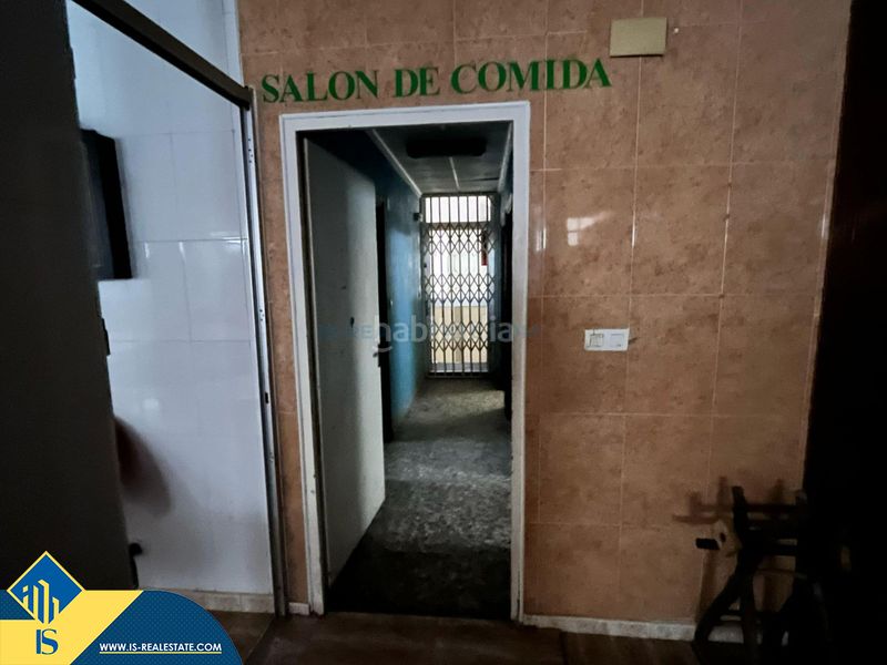 Foto 4d50ca0e-09d9-4314-a326-f37ddf04312e. Local comercial a El Acequión Torrevieja