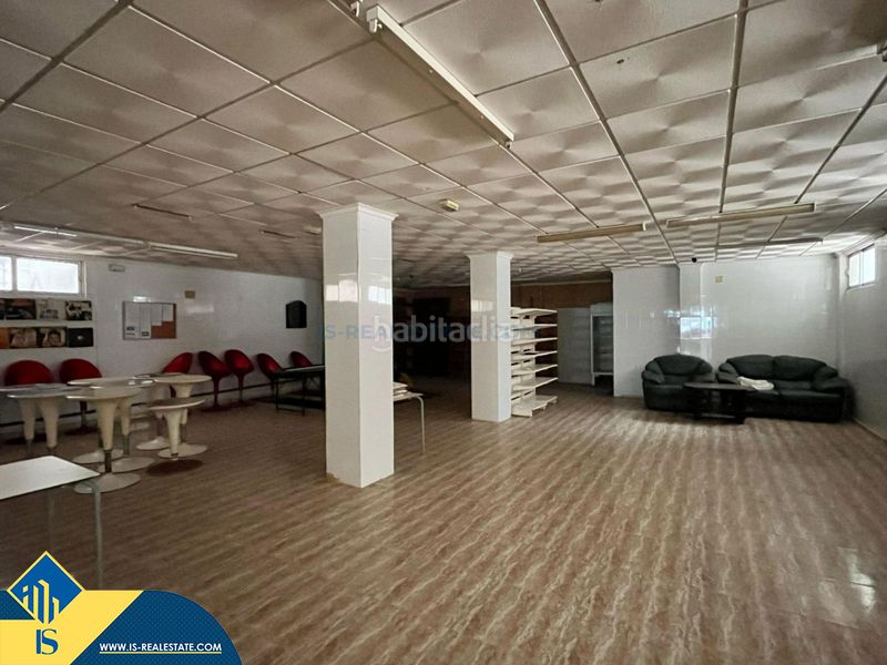 Foto aefb65d2-086c-4908-828a-d669ddea556b. Local comercial a El Acequión Torrevieja