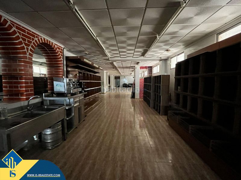 Foto d0b43c8f-9294-41a8-a395-e093bcf0d67e. Local comercial a El Acequión Torrevieja