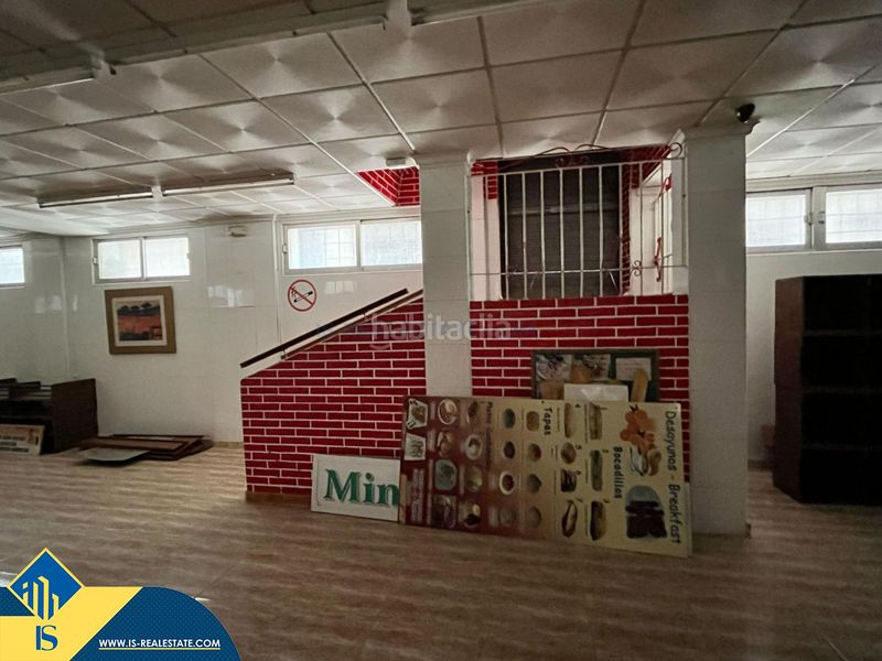Foto ed0ef1cc-6aa1-48e1-9ad9-7a2f5b4d75ac. Local comercial a El Acequión Torrevieja