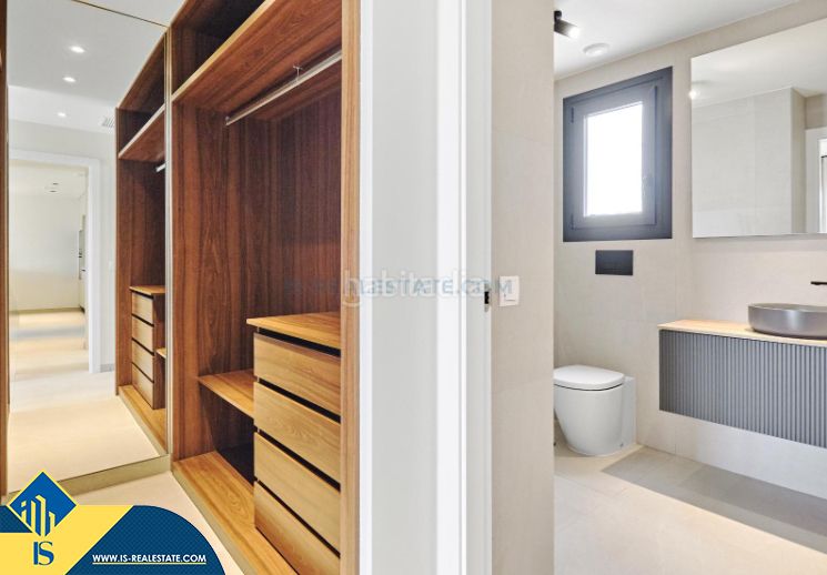 Foto 14fcd129-ecda-4440-a255-308eb0f61e3a. Apartament amb aparcament piscina a La Veleta Torrevieja