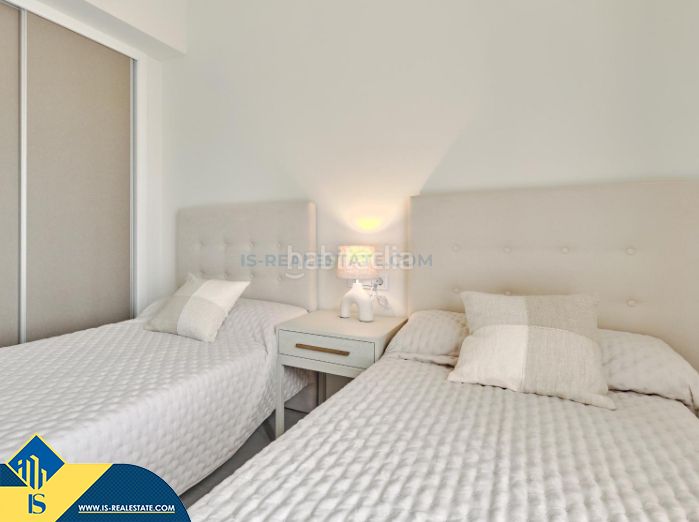 Foto b22d62f3-eec9-45fb-af49-06aa3b4bd0b2. Apartament amb aparcament piscina a La Veleta Torrevieja