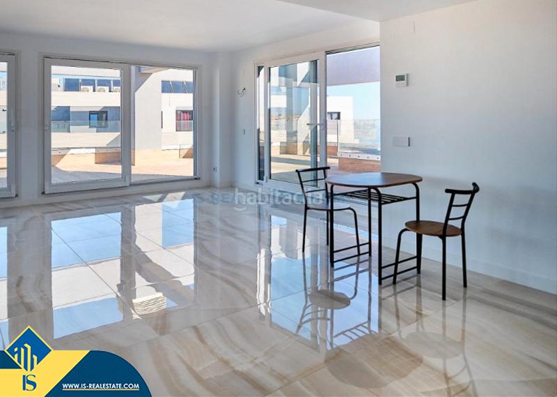 Foto 7762f334-9660-4e7a-bc64-6ad0baa03da5. Ático  con piscina compartida en la provincia de alicante, en la localidad , en la pedanía de los balcones. 2 habitaci en Torrevieja
