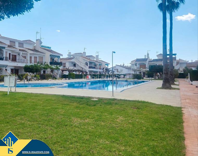 Foto 8eb89ce8-66b3-48b2-b4d7-5fa2f8389e54. Casa con parcheggio piscina in Pueblo Latino Pilar de la Horadada