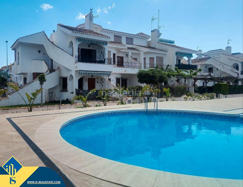 Foto a6f5e106-772d-40b0-a29b-81a160d8318b. Casa con parcheggio piscina in Pueblo Latino Pilar de la Horadada