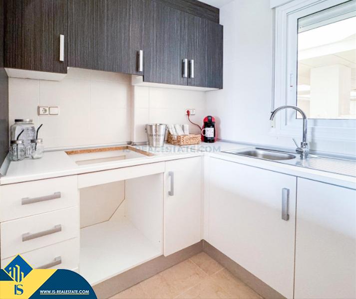 Foto 13301f40-d369-4cc3-90ce-b330ad83e17b. Ático  reformado con balcón en alicante, costa. 1 habitacion | 52 m² | 2 kilómetros al mar. en Orihuela