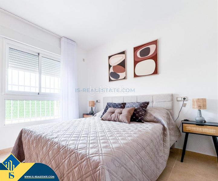 Foto 9a3611f4-d623-4c42-bbc3-e7097c921968. Ático  reformado con balcón en alicante, costa. 1 habitacion | 52 m² | 2 kilómetros al mar. en Orihuela