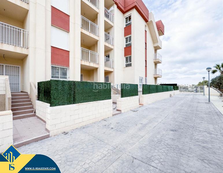 Foto 041bba48-c025-4545-966a-0e4c9adea816. Piso apartamento reformado con piscina compartida costa, provincia de alicante. 1 habitacion | 52 m² | 2 kilómetros al ma en Orihuela