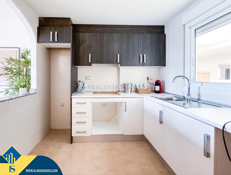Foto 5790a020-7e8a-4b8e-8294-d52682d481a0. Piso apartamento reformado con piscina compartida costa, provincia de alicante. 1 habitacion | 52 m² | 2 kilómetros al ma en Orihuela