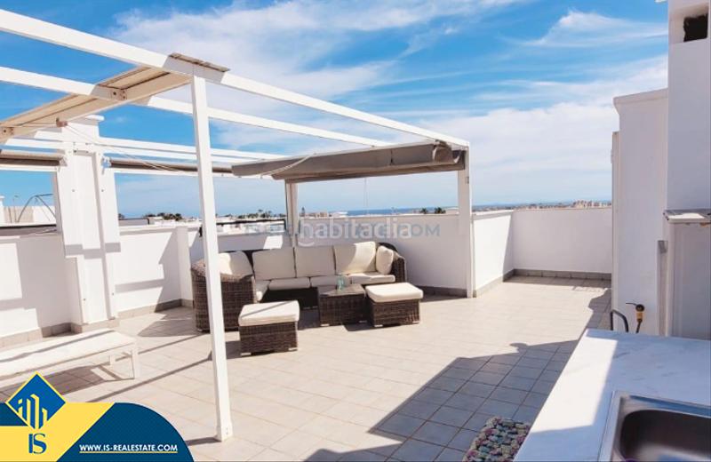 Foto a8e83ec4-18cf-49dd-9c91-eff4e9d19f0c. Flat with parking pool in Parque Acuático - Sector 25 Torrevieja