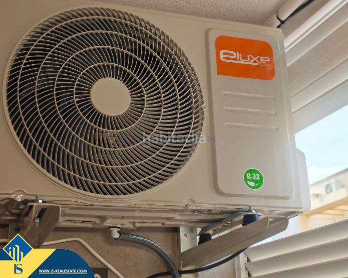 Foto 3ea8bf19-31ae-4b62-b653-a74261dd5e19. Pis amb piscina a Parque de las Naciones Torrevieja