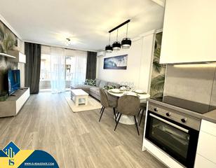 Piso en Centro - Muelle Pesquero. Apartamento con terraza en la provincia de alicante, en torrevie