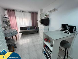 Studio à Avenida Habaneras - Curva de Palangre. Estudio reformado con terraza en torrevieja, provincia de alican