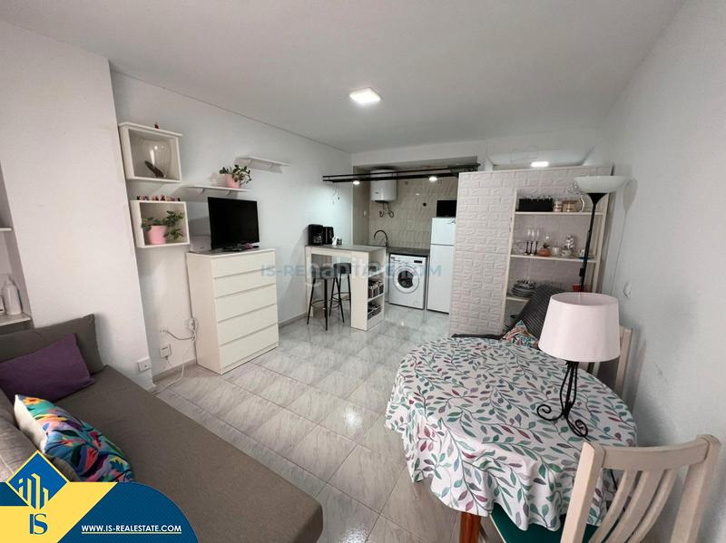 Foto 1728a438-c7bd-4934-8ca1-28472f9372eb. Studio avec chauffage dans Avenida Habaneras - Curva de Palangre Torrevieja