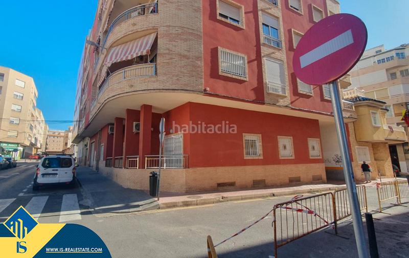 Foto eaa9afe1-fda3-4e21-a424-a60033b8fbef. Piccolo appartamento con riscaldamento in Parque de las Naciones Torrevieja