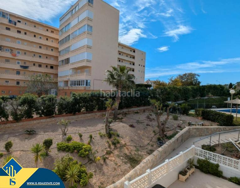 Foto ce33e347-a55f-4002-a228-d012c4d7560e. Dachwohnung mit parking in Cañada del Molino Torrevieja