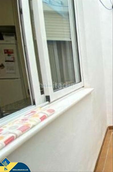 Foto 1809426f-1a89-41bd-83f1-0bf7d6caab4c. Piso apartamento con terraza , provincia de alicante. 2 habitaciones | 100 m² | 500 metros al mar en Guardamar del Segura